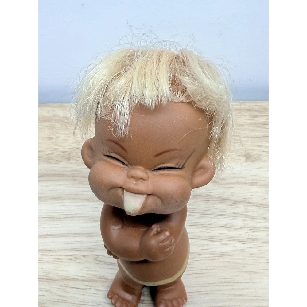 Vintage Moody Cuties Figurine Blonde Hair Tongue Out Funny‎ Troll Hong Kong #AA